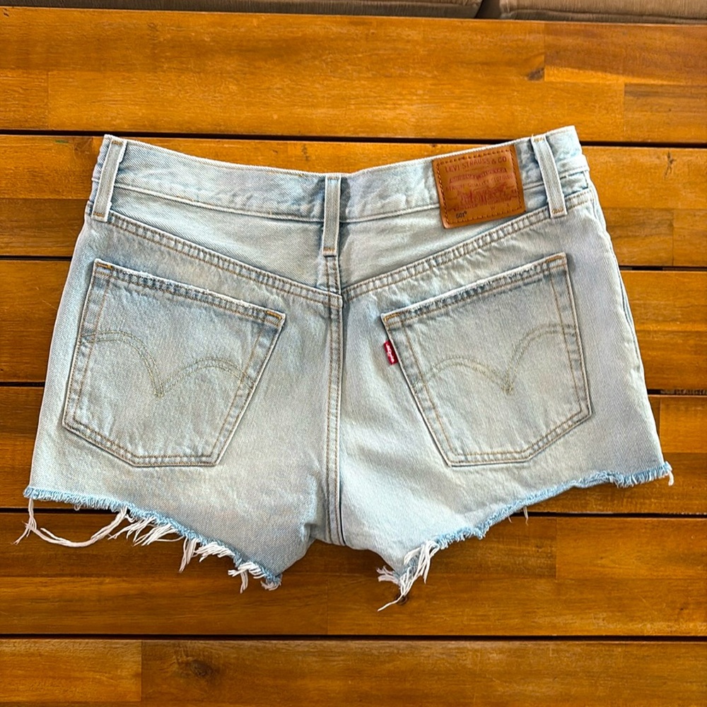 Levi’s 501 shorts
